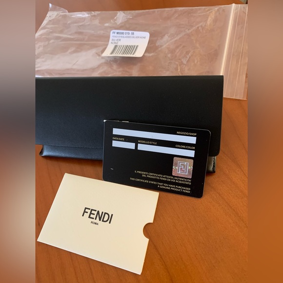 FENDI - Picture 16 of 16